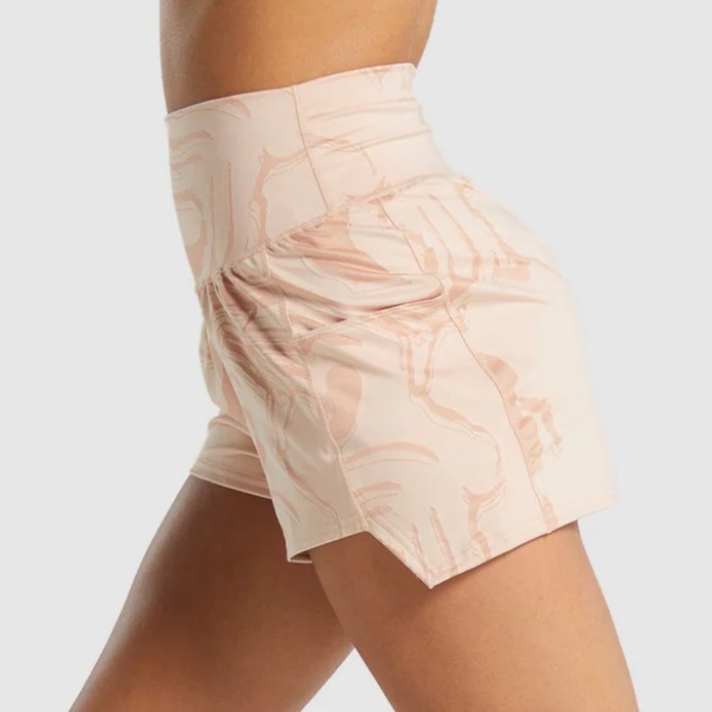Gymshark Power Jacquard Shorts in Pink Women’s Size M LIKE NEW